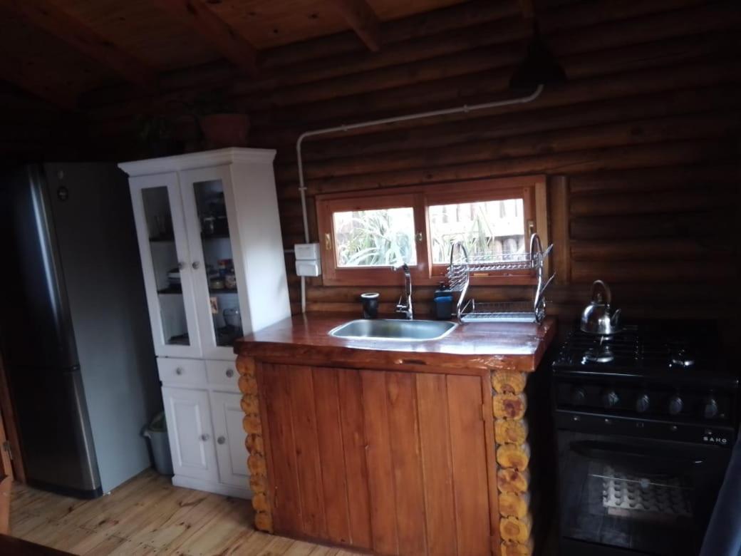 Foresta Acantilados, Casa Container Y Cabana De Troncos مار ديل بلاتا المظهر الخارجي الصورة